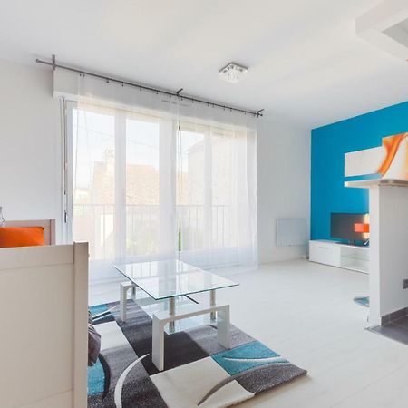 Modern Apart City Mantes-la-Jolie Esterno foto